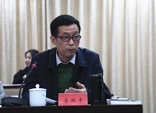 李國(guó)平：批評(píng)也要溫度我認(rèn)為建設(shè)的傳統(tǒng)更應(yīng)珍惜，在文學(xué)進(jìn)步的這個(gè)宏觀層面上如何把握光影和陰影的關(guān)系。[詳細(xì)]