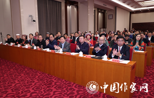 第六屆全國(guó)少數(shù)民族文學(xué)創(chuàng)作會(huì)議講座現(xiàn)場(chǎng)