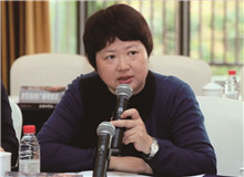 何向陽：與人民結(jié)合，為人民服務(wù)今年是毛澤東同志《講話》發(fā)表80周年。重讀《講話》，感到雖然80年過去，但仍然歷久彌新……[詳細(xì)]