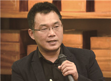 李云雷：在新時(shí)代學(xué)習(xí)和繼承《講話》精神《講話》在中國(guó)革命文藝、人民文藝、社會(huì)主義文藝發(fā)展史上起到了重要的指導(dǎo)作用……[詳細(xì)]