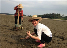 三生三笑：現(xiàn)實題材，莫在空中起樓閣“我曾經(jīng)加入過某某行當，現(xiàn)在想要寫一段那樣的經(jīng)歷，是不是就能夠大火？”[詳細]