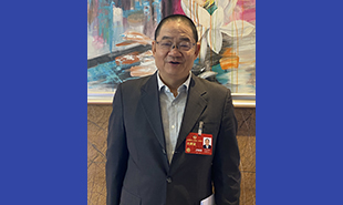 全國政協(xié)委員、澳門基金會行政委員會主席吳志良