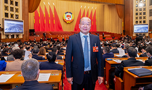 全國政協(xié)委員，中國電視藝術家協(xié)會分黨組書記、駐會副主席、秘書長范宗釵