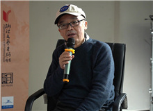 葉舟：當(dāng)今的寫作者是在為我們這個(gè)文明、文化續(xù)命　　我們是這個(gè)文化，這個(gè)文明的兒子，我們有一種反哺的情感在。 [詳細(xì)]