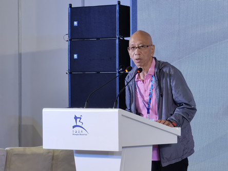 楊志軍在2023上海書展。澎湃新聞?dòng)浾?羅昕 攝