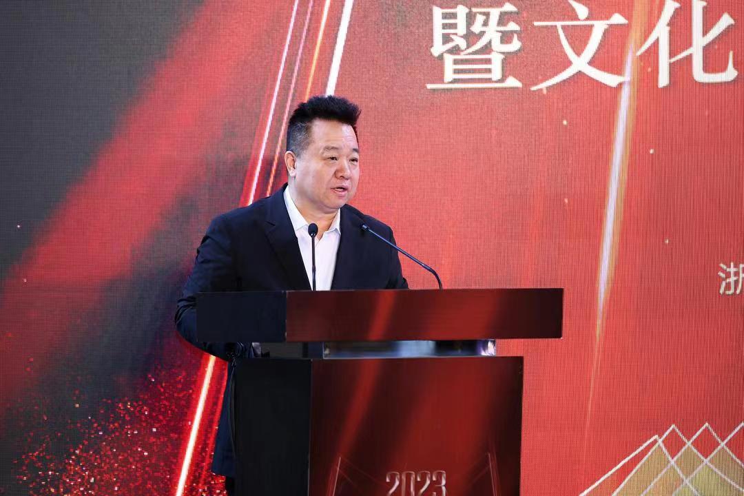 中國作協(xié)黨組成員、書記處書記邱華棟致辭