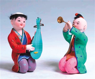 江蘇無錫惠山泥塑《新春樂》 龔 琦 中國(guó)美術(shù)館藏
