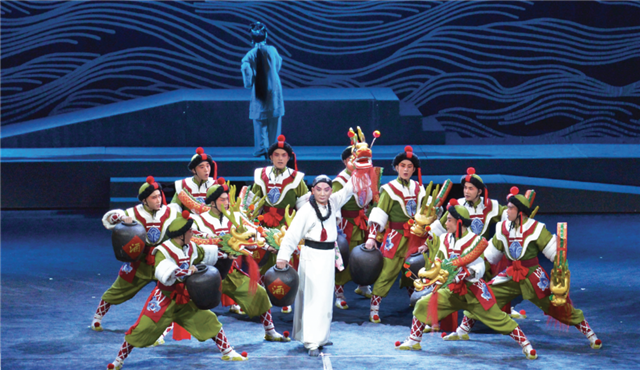 澳門基金會(huì)與江蘇省京劇院共同打造首部以澳門為題材的史詩(shī)式京劇《鏡?；辍?，于江蘇南京紫金大戲院首演后，在全國(guó)各地巡回演出