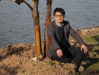 短長(zhǎng)書(shū) | 《無(wú)雨燒茶》：雨中煙火慢，小城茶事深