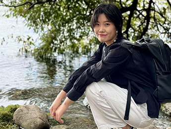 崔君：為陰影鋪上一層溫?zé)?/><p>崔君：為陰影鋪上一層溫?zé)?/p></a>
</div>
   <div   id=