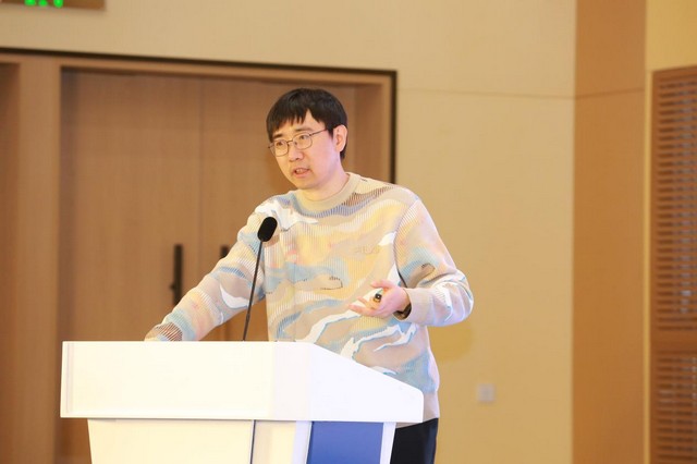 寶樹作主旨發(fā)言