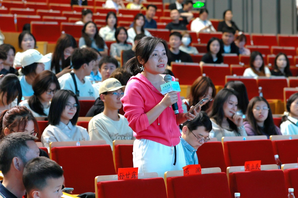 文學(xué)愛好者提問