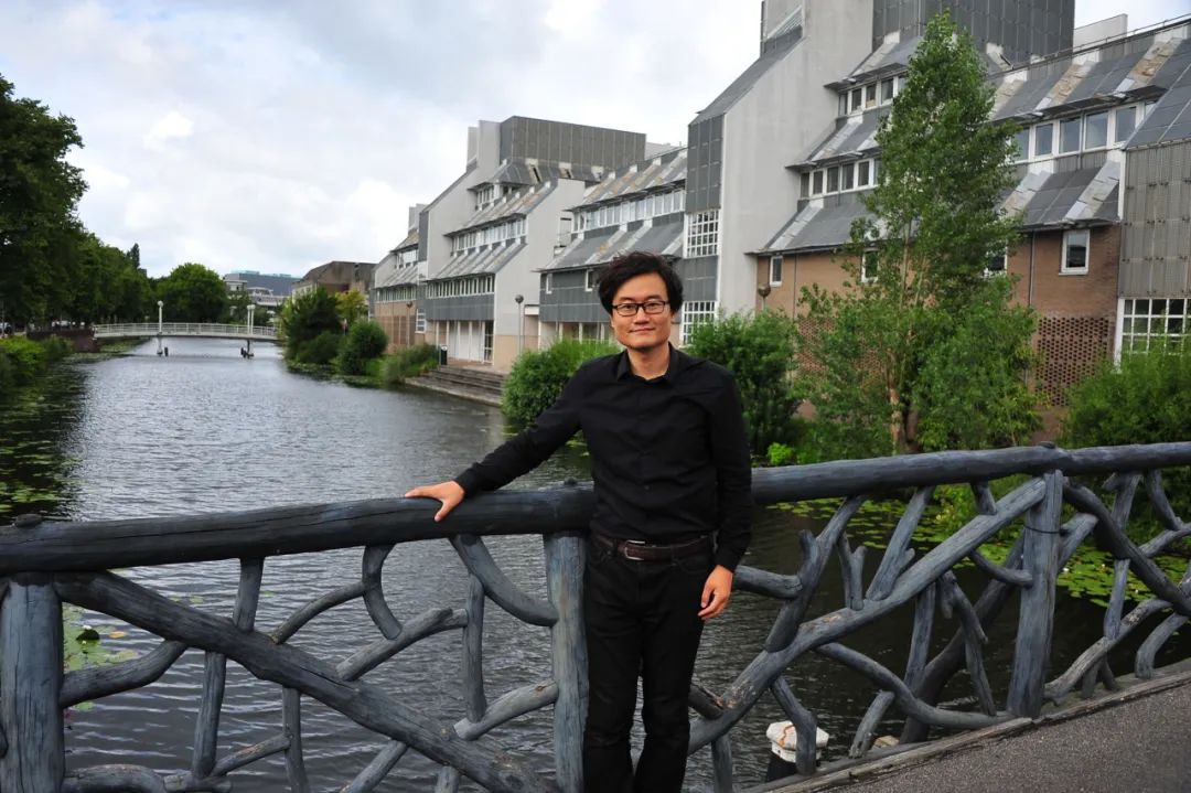 盧楨，1980年出生，天津人，南開大學文學院教授，博士生導師。