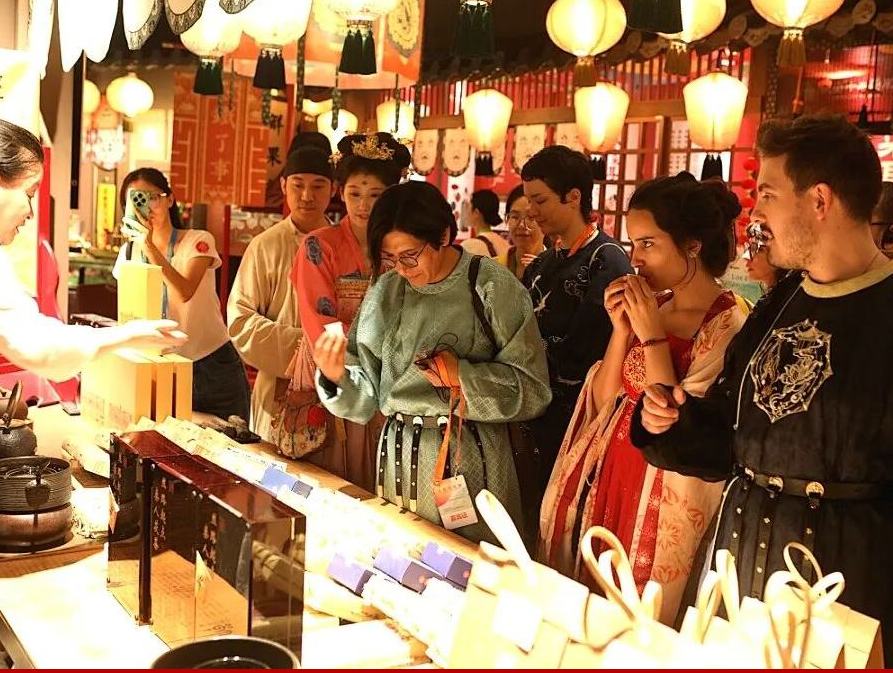 “文明會有不同，但詩歌讓我們得以溝通”