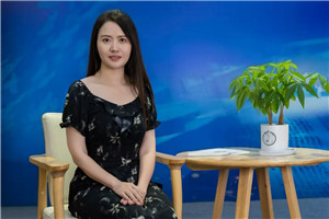 科幻文學(xué)：獲獎(jiǎng)作品《改造天才》作者：賈煜         獲獎(jiǎng)感言在這部書中，我還刻意設(shè)定了“副作用”這一情節(jié)：當(dāng)孩子們獲得超常能力時(shí)，他們的情感、記憶甚至人性本真逐漸被技術(shù)侵蝕。這一設(shè)定暗含我對(duì)教育的思考：在追求效率與成果的今天，我們是否忽視了孩子成長(zhǎng)中最珍貴的東西——好奇心、同理心與面對(duì)失敗的勇氣？